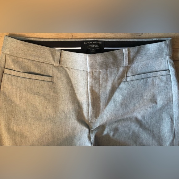 Ladies size 10 light grey Banana Republic Sloan pant - curvy fit - Picture 3 of 11